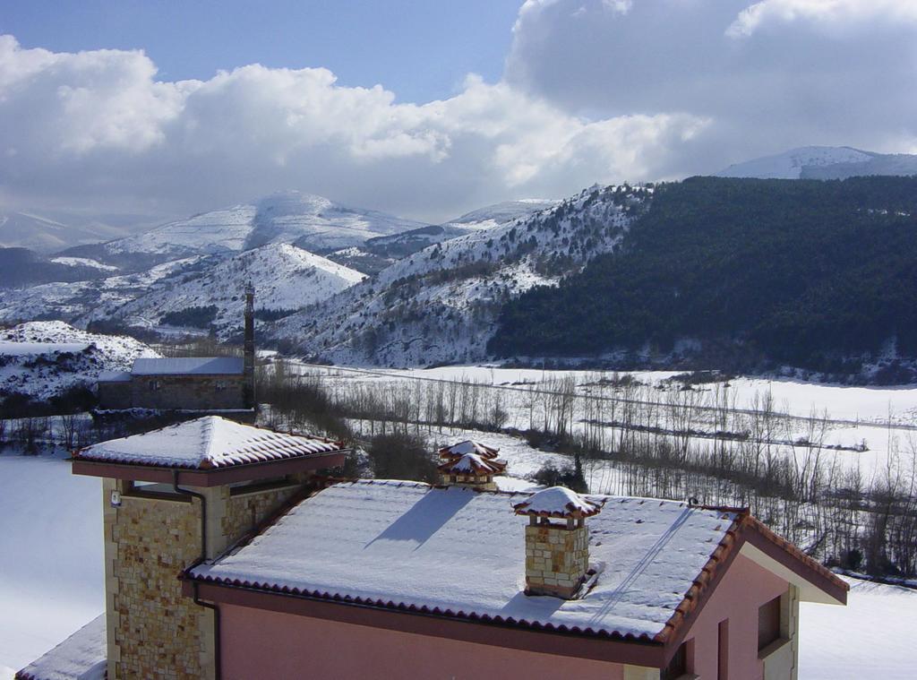 Villa Flavina San Vicente del Valle Luaran gambar